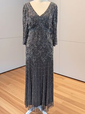 Elegant Beaded Long Sleeve Evening Dress in Charcoal Gray- Pissaro Nights